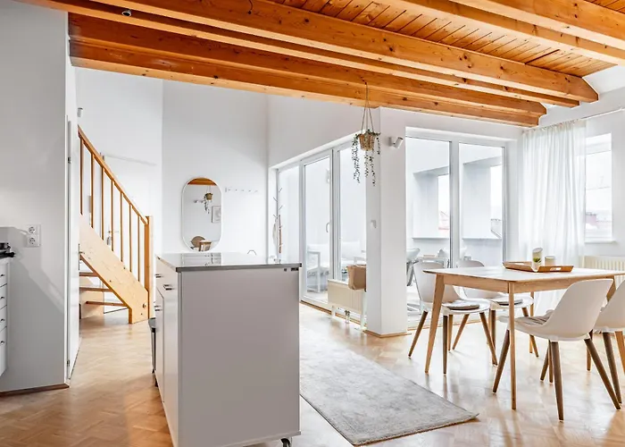 Alpena Homes, Zentrum, Domblick, Kueche Linz