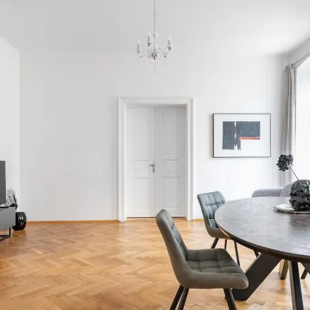 Apartment Alpena Homes, Zentrum, Domblick, Kueche
