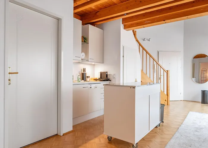 Alpena Homes, Zentrum, Domblick, Küche Apartment Linz